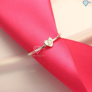 Nhẫn bạc nữ trái tim khắc tên theo yêu cầu NN0252