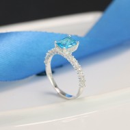 Nhẫn bạc nữ mặt đá vuông đính đá xanh NN0249