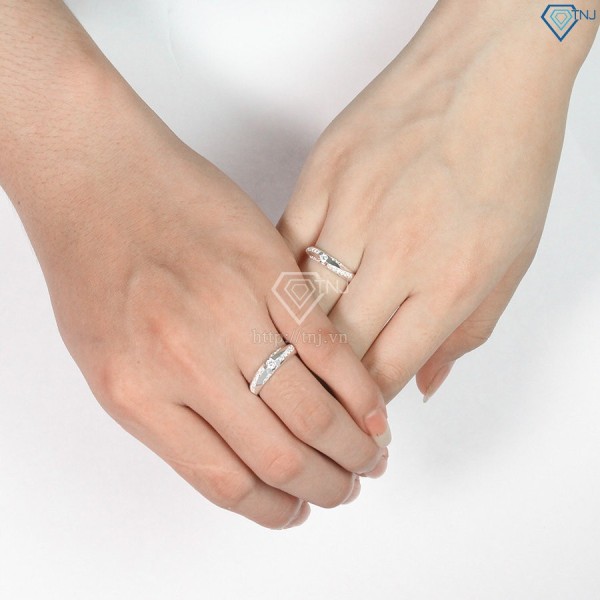 Kỷ niệm 1 tháng yêu nhau nên tặng quà gì - Nhẫn đôi bạc đính đá tinh tế ND0080 - Trang sức TNJ
