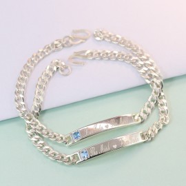 Lần đầu quen bạn gái nên tặng quà gì - Vòng tay đôi bạc khắc tên theo yêu cầu LTD0004
