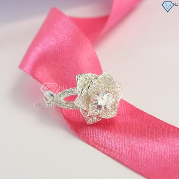 Quà tặng mẹ nhẫn bạc nữ hình bông hoa đính đá đẹp NN0261 - Trang Sức TNJ