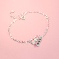 Quà sinh nhật cho bạn gái lắc tay bạc nữ khắc tên hình trái tim LTN0209