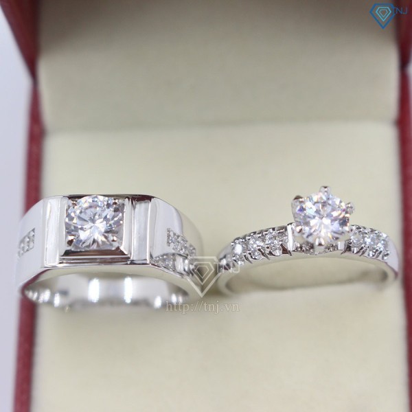 Quà valentine cho người yêu nhẫn đôi bạc đẹp đính đá sang trọng ND0041