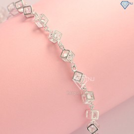 Quà valentine cho bạn gái lắc tay bạc nữ hình lập phương đính đá LTN0170 - Trang Sức TNJ