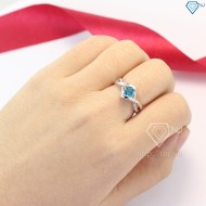 Quà valentine cho bạn gái nhẫn bạc nữ đính đá xanh dương NN0184 - Trang Sức TNJ
