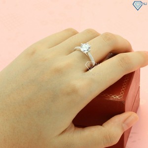 Nhẫn bạc nữ đính đá đơn giản NN0302 - Trang Sức TNJ