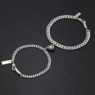 Quà tặng sinh nhật cho nữ vòng tay đôi nam châm bạc trái tim khắc tên LTD0021
