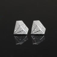 Khuyên tai bạc nam hình kim cương đính đá BTA0004