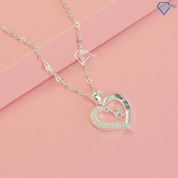 Quà valentine cho người yêu dây chuyền bạc nữ khắc tên đính chữ cái theo yêu cầu DCN0542 - Trang sức TNJ
