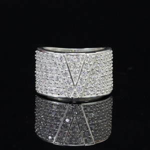 Nhẫn bạc nam chữ V đính đá NNA0249
