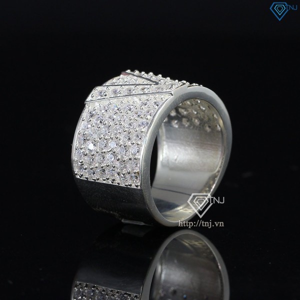 Nhẫn bạc nam chữ V đính đá NNA0209
