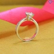 Nhẫn cầu hôn cho nữ đính đá Moissanite 6.5mm NNM0001 - Trang Sức TNJ