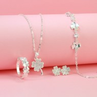 Quà valentine cho người yêu bộ trang sức bạc cỏ 4 lá đính đá đẹp BTS0001