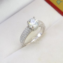 Nhẫn nữ Moissanite Hà Nội đính đá 7.0mm NNM0008 - Trang Sức TNJ