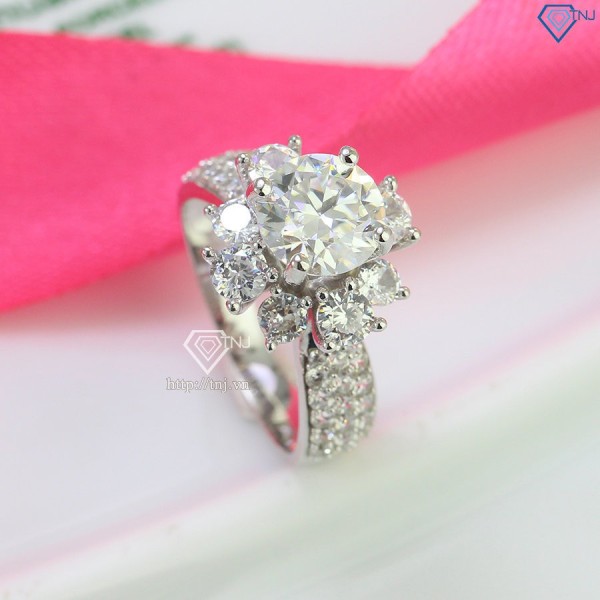 Nhẫn nữ Moissanite bản to đính kim cương 8.0mm NNM0016 - Trang Sức TNJ