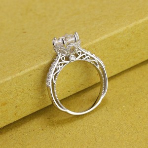 Quà trung thu cho người yêu nhẫn nữ Moissanite sang trọng đính kim cương 8.0mm NNM0003 - Trang Sức TNJ