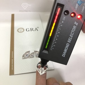 Quà 20 10 cho người yêu dây chuyền nữ Moissanite hình trái tim khắc tên 6.5mm DCNM0012 - Trang sức TNJ