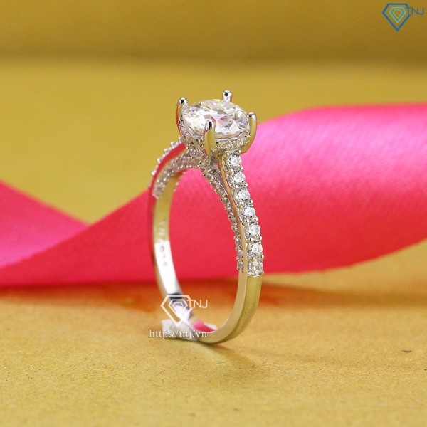 Quà 20 10 cho vợ nhẫn nữ kim cương Moissanite đính đá 7.0mm NNM0005 - Trang Sức TNJ