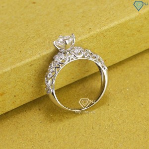 Quà 20 10 cho người yêu nhẫn nữ Moissanite hoa văn đẹp đính đá 6.0mm NNM0002 - Trang Sức TNJ