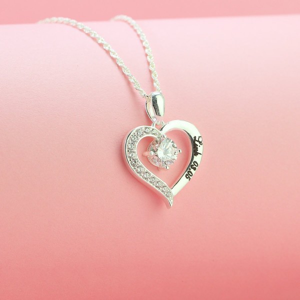 Quà 20 10 cho vợ dây chuyền nữ Moissanite hình trái tim khắc tên 6.0mm DCNM0005