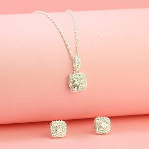 Quà 20 10 cho người yêu bộ trang sức mặt vuông đính kim cương Moissnite sang trọng BTSM0002