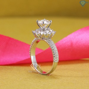 Quà noel cho người yêu nhẫn nữ hoa hồng đính kim cương Moissanite 6.5mm NNM0004 - Trang Sức TNJ