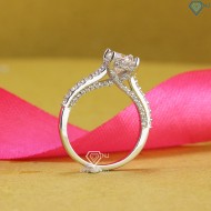 Quà noel cho người yêu nhẫn nữ kim cương Moissanite đính đá 7.0mm NNM0005 - Trang Sức TNJ