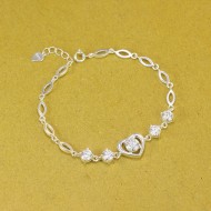 Quà noel cho người yêu lắc tay bạc nữ hình trái tim đính kim cương Moissanite - Kiểm định GRA LTNM0002