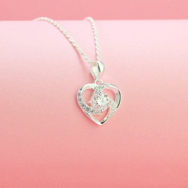 Quà noel cho người yêu dây chuyền kim cương Moissanite cho nữ hình trái tim 6.0mm DCNM0007