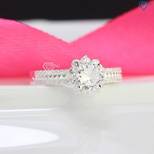 Nhẫn bạc nữ mặt bông hoa đính đá trắng sang trọng NN0442