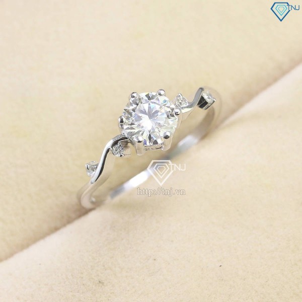 Nhẫn bạc nữ hình lượn sóng đính kim cương Moissanite 6.0mm NNM0056