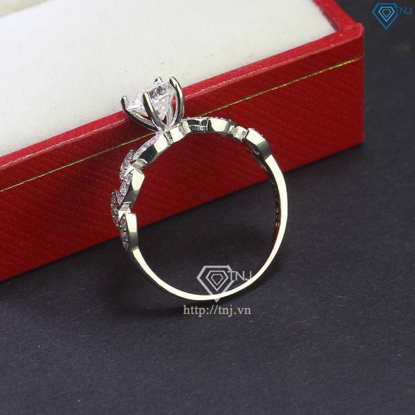 Nhẫn bạc nữ hoạ tiết hoa hồng đính kim cương Moissanite 6.0mm NNM0061