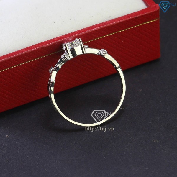 Nhẫn bạc nữ hoa hồng đính kim cương Moissanite 5.0mm NNM0066