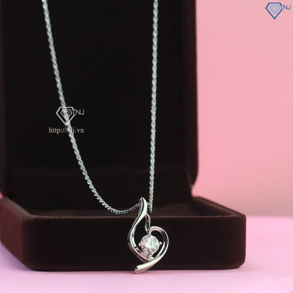 Dây chuyền nữ cho phụ nữ trung niên đính kim cương Moissanite DCNM0051