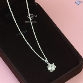 Quà Valentine dây chuyền nữ đính kim cương Moissanite 8.0mm DCNM0016