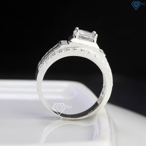 Nhẫn bạc nam cách điệu đính đá trắng NNA0752