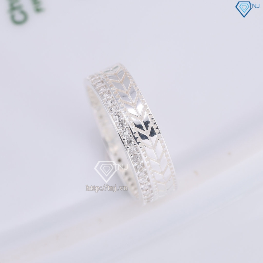 Nhẫn bạc nam hoạ tiết mũi tên đính đá cách điệu NNA0815