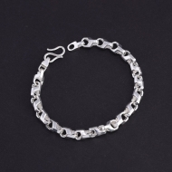 Lắc tay bạc mắt xích vuông nam trơn đơn giản LTA0214