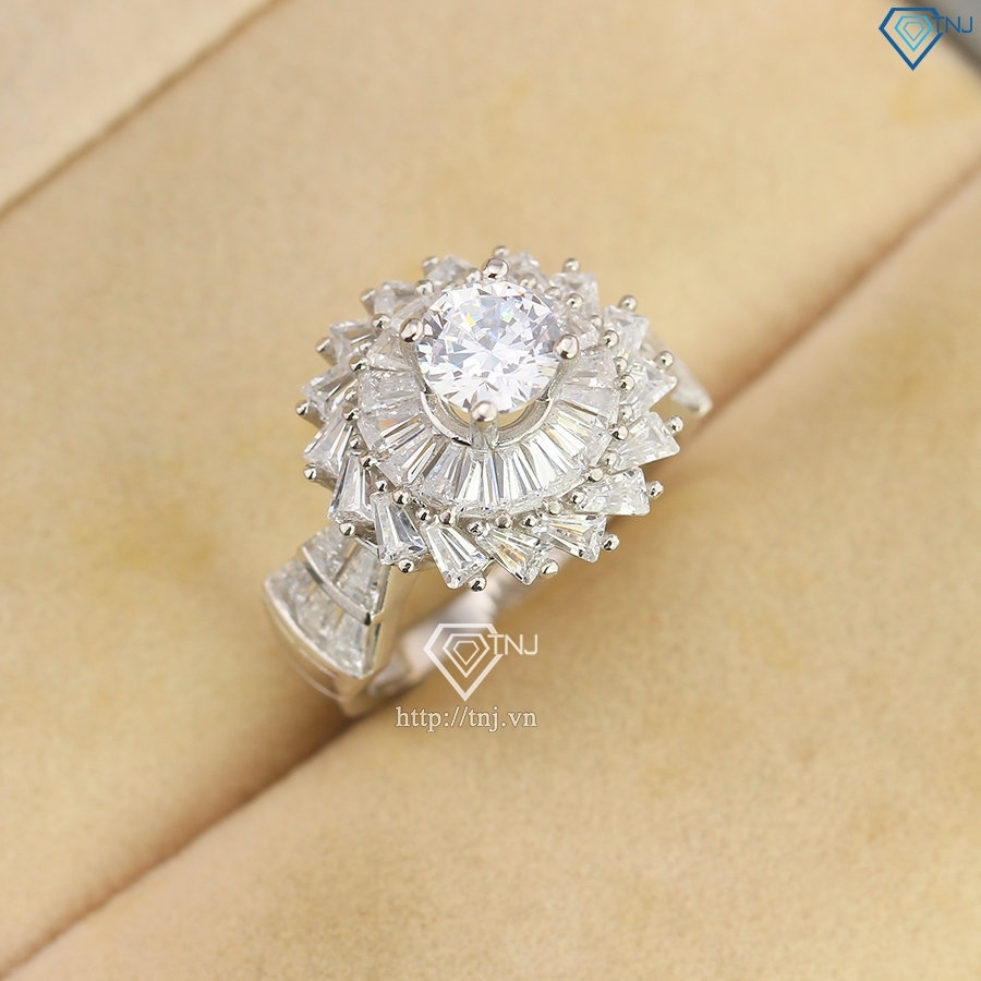 Nhẫn bạc nữ xi kim mặt tròn đẹp NNXK0017
