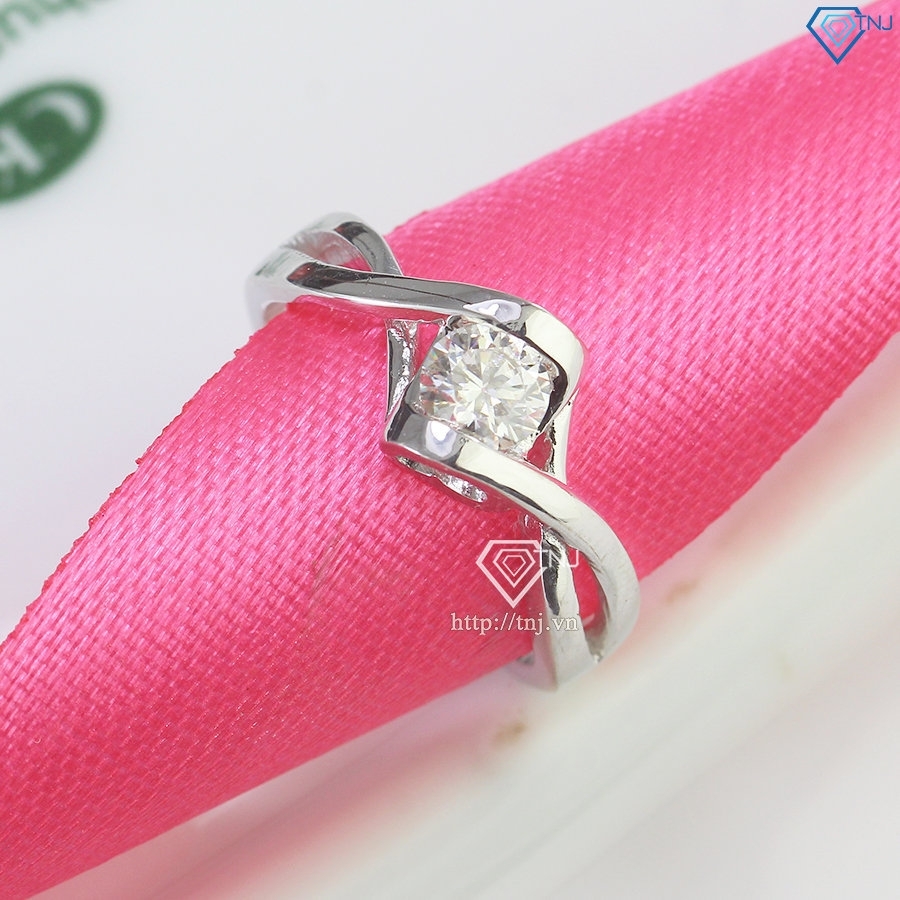 Nhẫn bạc nữ đính kim cương Moissanite chìm 5.0mm - NNM0084