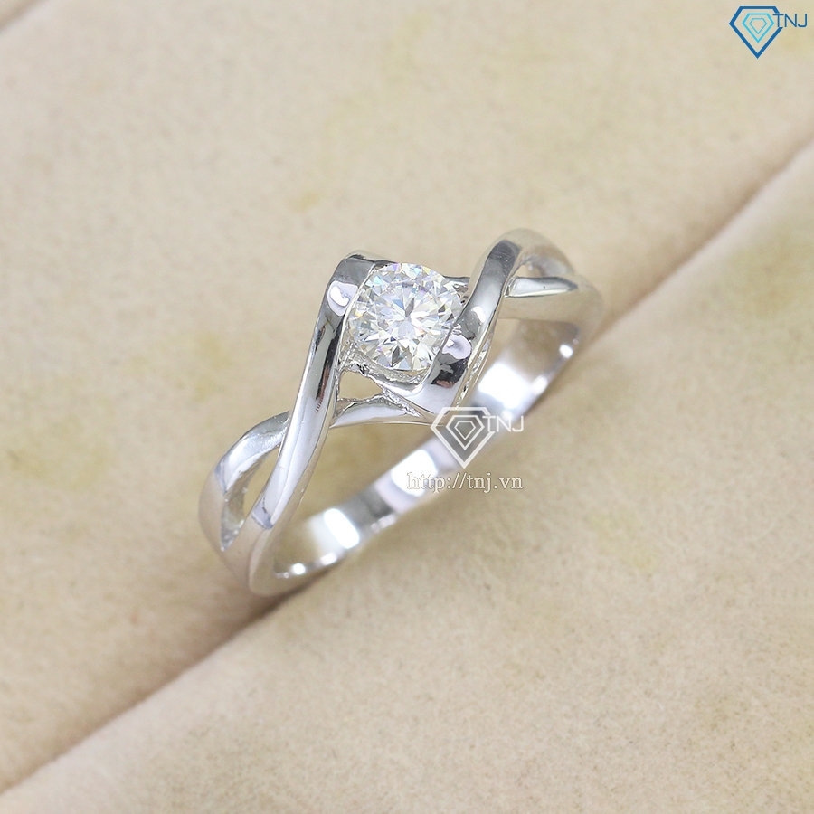 Nhẫn bạc nữ đính kim cương Moissanite chìm 5.0mm - NNM0084