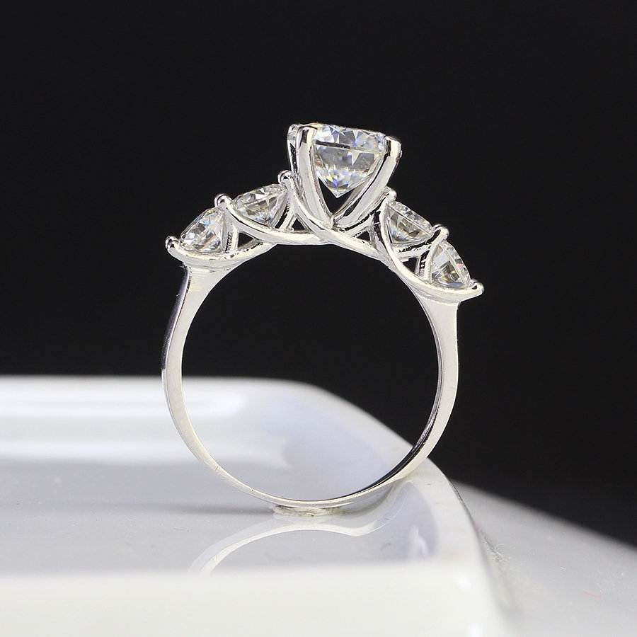 Nhẫn nữ đính full kim cương Moissanite sang trọng NNM0086