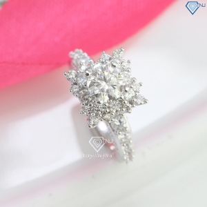 Nhẫn nữ cao cấp đính kim cương Moissanite sang trọng 7.0mm NNM0088