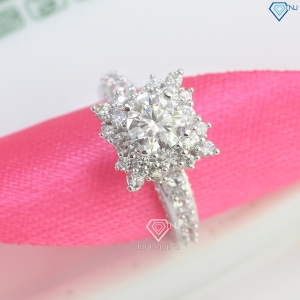 Nhẫn nữ cao cấp đính kim cương Moissanite sang trọng 7.0mm NNM0088