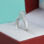 Nhẫn nữ 925 bạc đính kim cương Moissanite 7.0mm NNM0094