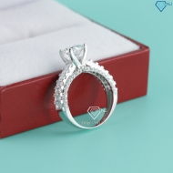 Nhẫn nữ 925 bạc đính kim cương Moissanite 7.0mm NNM0094