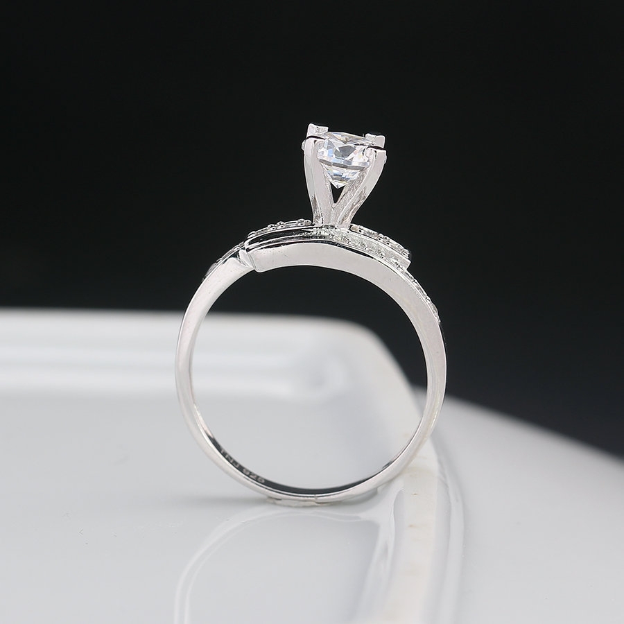 Nhẫn bạc nữ đơn giản đá chủ cao xi kim NNXK0014
