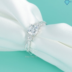 Nhẫn bạc nữ xi kim đính đá đơn giản NNXK0036