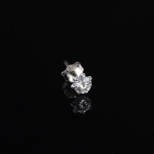 Bông tai nam móng rồng đính kim cương Moissanite 4mm BTAM0037