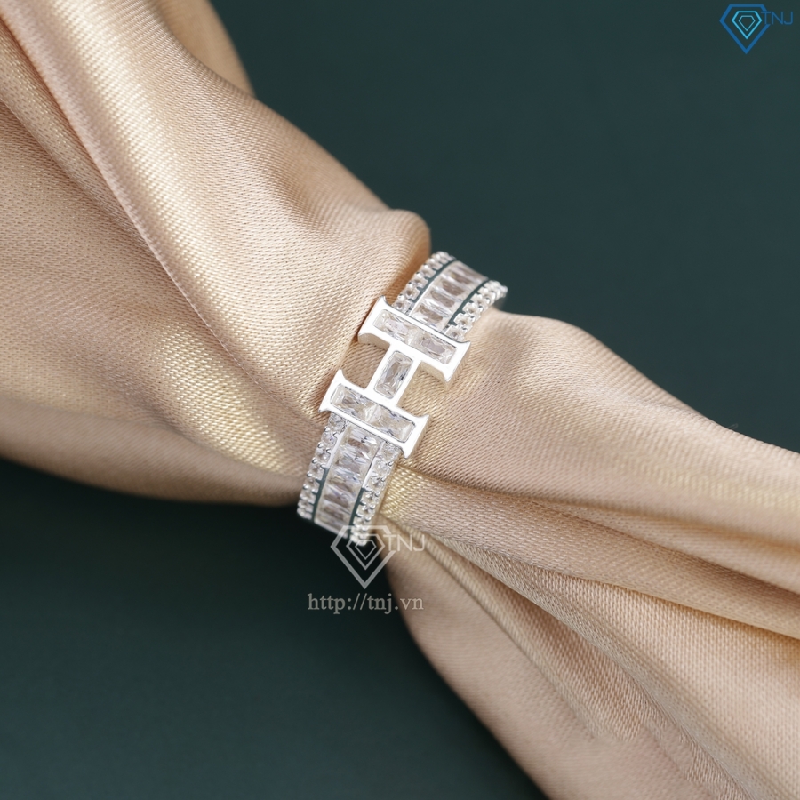 Nhẫn bạc nữ 925 chữ cái theo yêu cầu đính đá NN0515 - Trang Sức TNJ Nhẫn bạc nữ 925 chữ cái theo yêu cầu đính đá NN0515 - Trang Sức TNJ